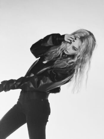 Ningning aespa page leaked private photo uncensored HD quality