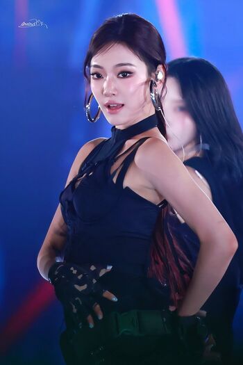 Ningning aespa leaked private photo uncensored HD quality