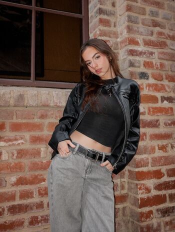 Nnayetakk  page leaked private photo uncensored HD quality