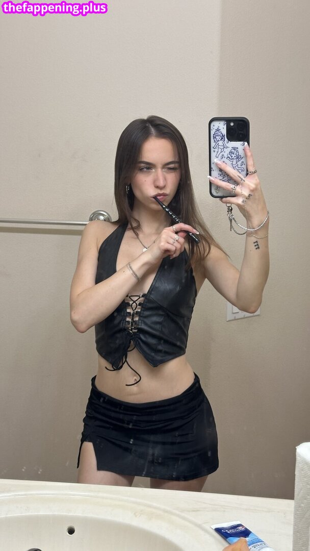 Nnayetakk / leaked private photo uncensored HD quality