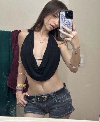 Nnayetakk  page leaked private photo uncensored HD quality