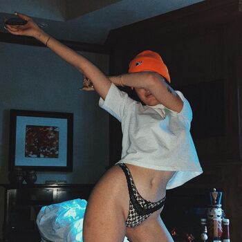 Noah cyrus page leaked private photo uncensored HD quality