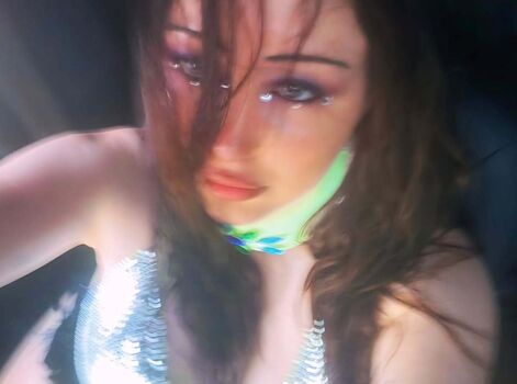 Noah cyrus page leaked private photo uncensored HD quality