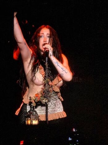 Noah cyrus page leaked private photo uncensored HD quality