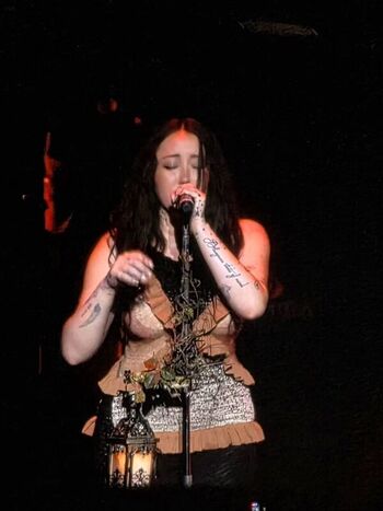 Noah cyrus page leaked private photo uncensored HD quality