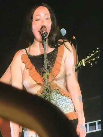 Noah cyrus page leaked private photo uncensored HD quality