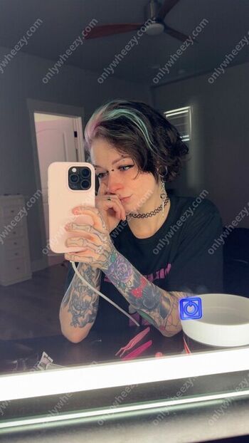 Noteasybeinwheezy leaked private photo uncensored HD quality