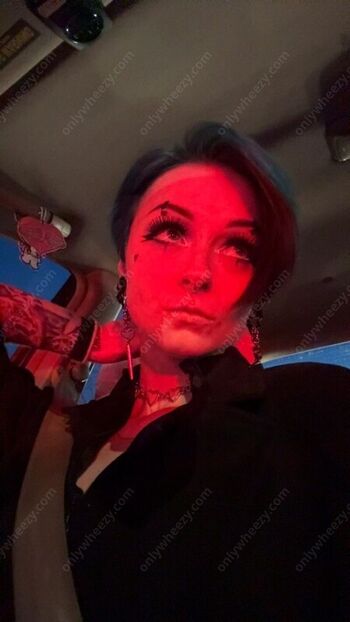 Noteasybeinwheezy leaked private photo uncensored HD quality