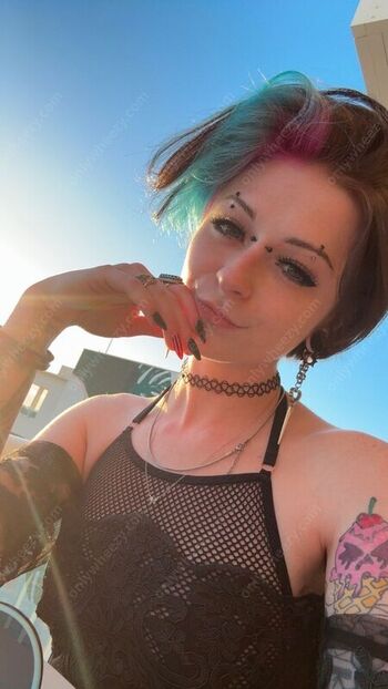 Noteasybeinwheezy leaked private photo uncensored HD quality