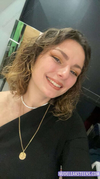Novinhas peitudas  page leaked private photo uncensored HD quality