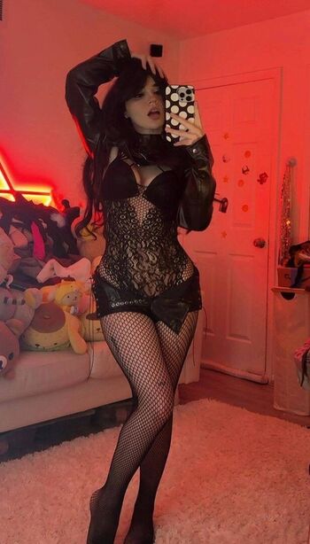 Oxythoughtin leaked private photo uncensored HD quality