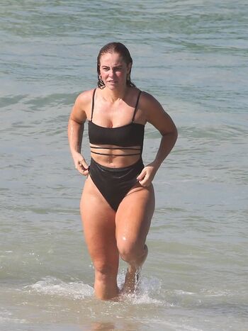 Paolla oliveira page leaked private photo uncensored HD quality