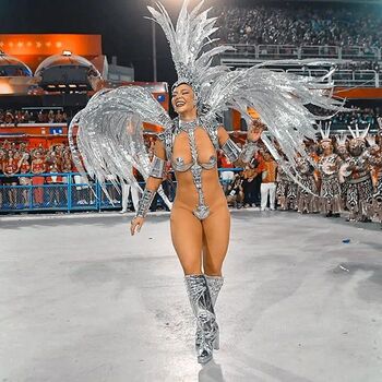 Paolla oliveira page leaked private photo uncensored HD quality