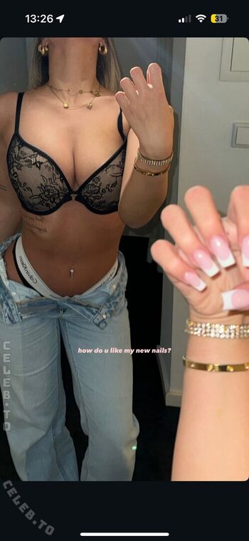 Paula schubart  page leaked private photo uncensored HD quality