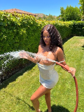 Phoenix skye page leaked private photo uncensored HD quality