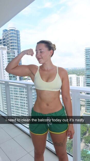 Pineapplebrat  page leaked private photo uncensored HD quality