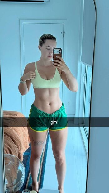 Pineapplebrat  page leaked private photo uncensored HD quality