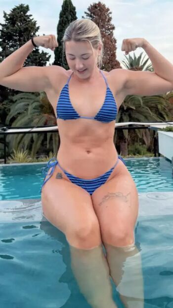 Pineapplebrat leaked private photo uncensored HD quality