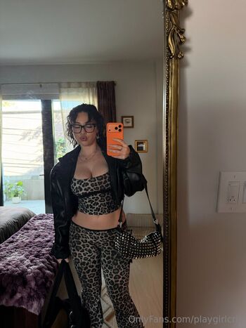 Playgirlcris leaked private photo uncensored HD quality