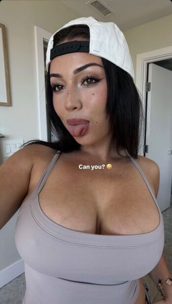 Playgirlcris leaked private photo uncensored HD quality