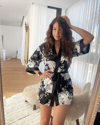 Pokimane  page leaked private photo uncensored HD quality