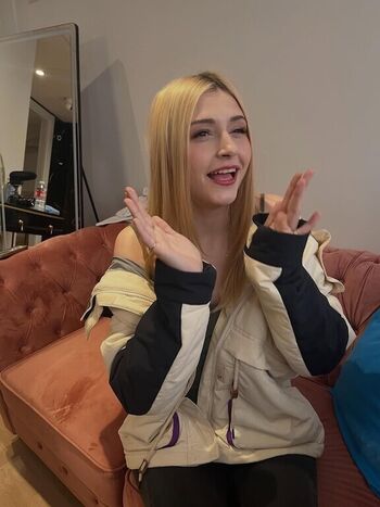 Premiumbukkake page leaked private photo uncensored HD quality