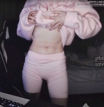 Qqtati leaked private photo uncensored HD quality