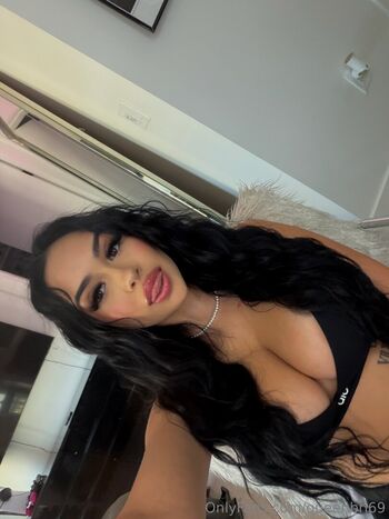 Queenbrii leaked private photo uncensored HD quality