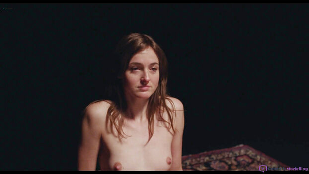 Renate reinsve page leaked private photo uncensored HD quality