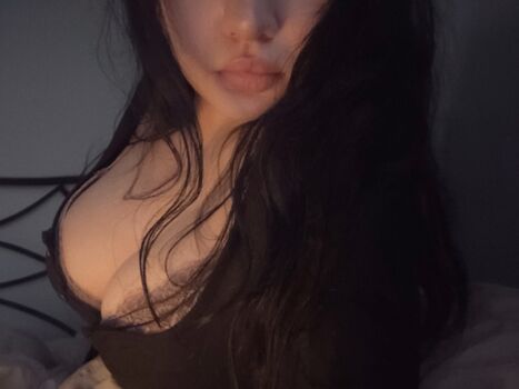 Robyn  page leaked private photo uncensored HD quality