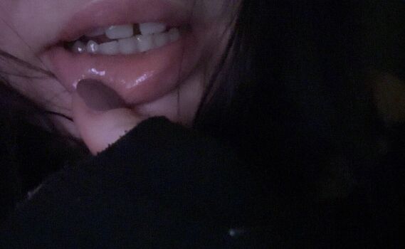 Robyn  page leaked private photo uncensored HD quality