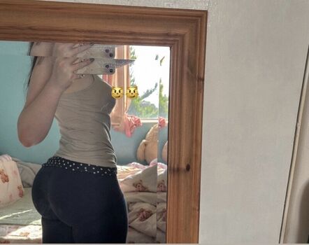 Robyn  page leaked private photo uncensored HD quality