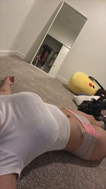 Rockylareine leaked private photo uncensored HD quality