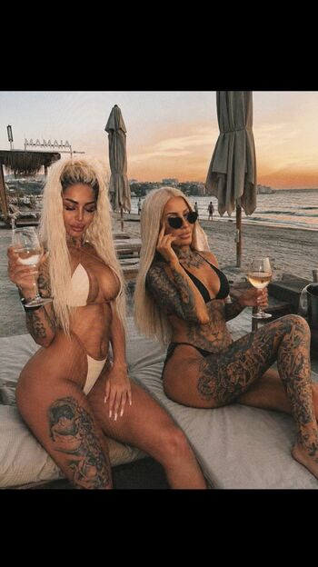 Romanian girls leaked private photo uncensored HD quality