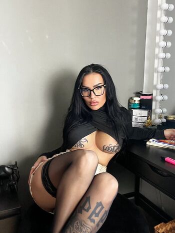 Romanian girls page leaked private photo uncensored HD quality