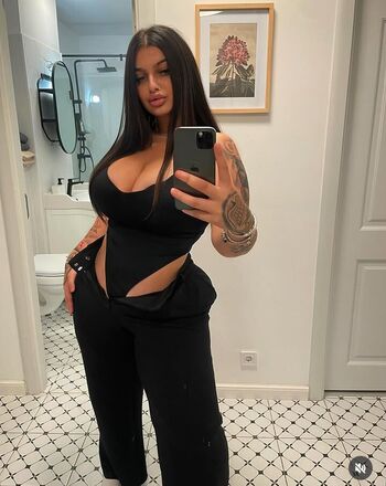 Romanian girls page leaked private photo uncensored HD quality
