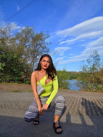 Romanian girls page leaked private photo uncensored HD quality