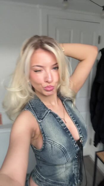 Rrubyrileyy leaked private photo uncensored HD quality