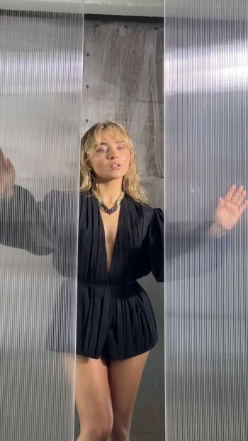 Sabrina carpenter  page leaked private photo uncensored HD quality