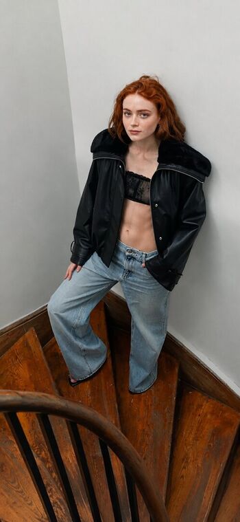 Sadie sink page leaked private photo uncensored HD quality