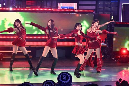 Sakura miyawaki page leaked private photo uncensored HD quality