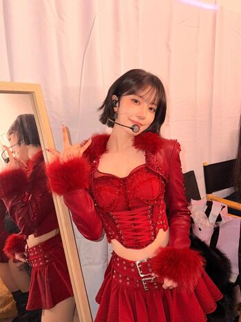 Sakura miyawaki page leaked private photo uncensored HD quality