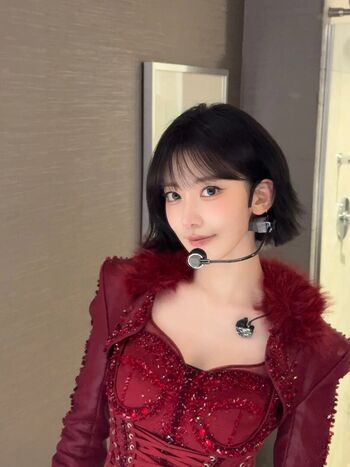 Sakura miyawaki page leaked private photo uncensored HD quality