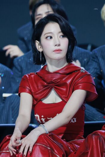 Sakura miyawaki page leaked private photo uncensored HD quality