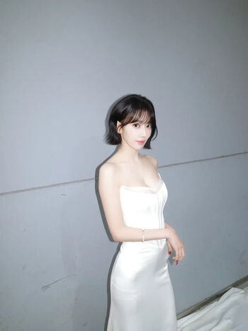 Sakura miyawaki page leaked private photo uncensored HD quality