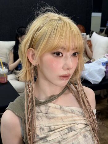 Sakura miyawaki leaked private photo uncensored HD quality