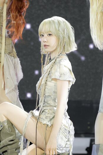 Sakura miyawaki leaked private photo uncensored HD quality