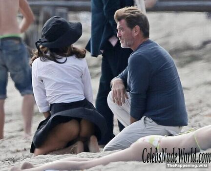 Salma hayek  page leaked private photo uncensored HD quality