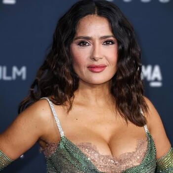 Salma hayek  page leaked private photo uncensored HD quality