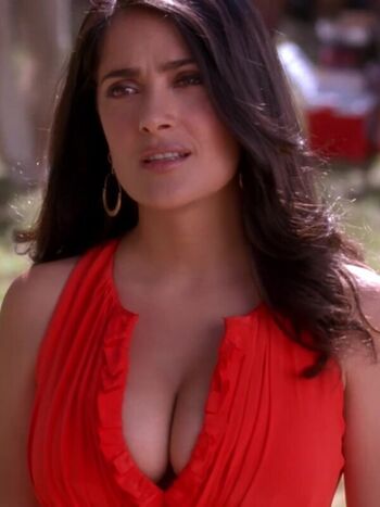 Salma hayek  page leaked private photo uncensored HD quality
